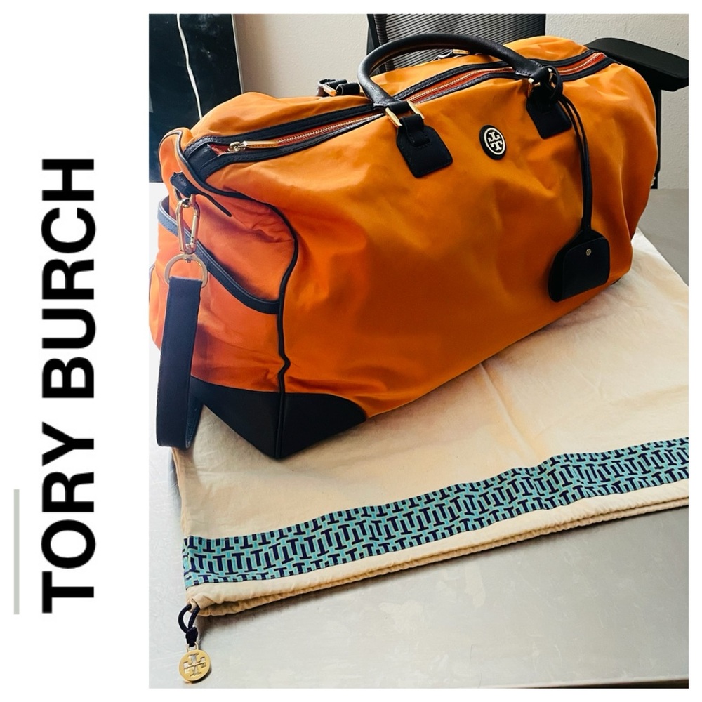 TORY BURCH Extra Large Orange Duffel Travel Bag With XL Tory Burch Dust Bag
